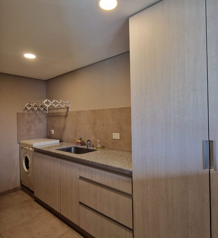 Residencia de alta gama en Barrio Balneario – Merlo