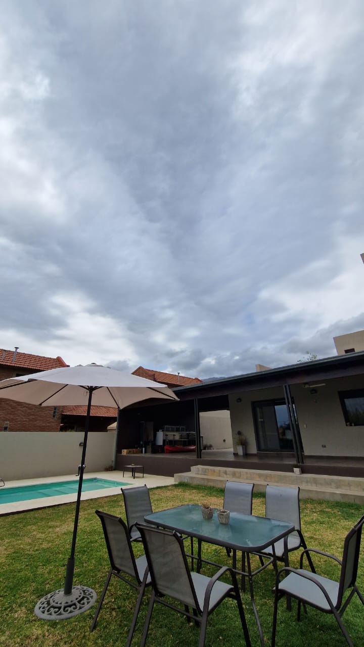 Residencia de alta gama en Barrio Balneario – Merlo