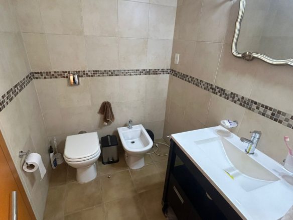 Casa en venta – Barrio Las Moreras I