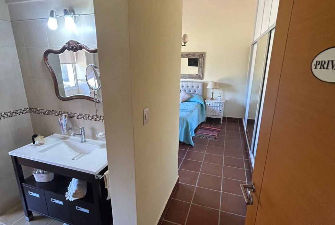 Casa en venta – Barrio Las Moreras I