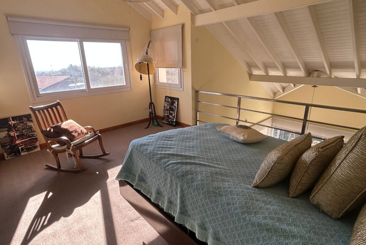 Casa en venta – Barrio Las Moreras I