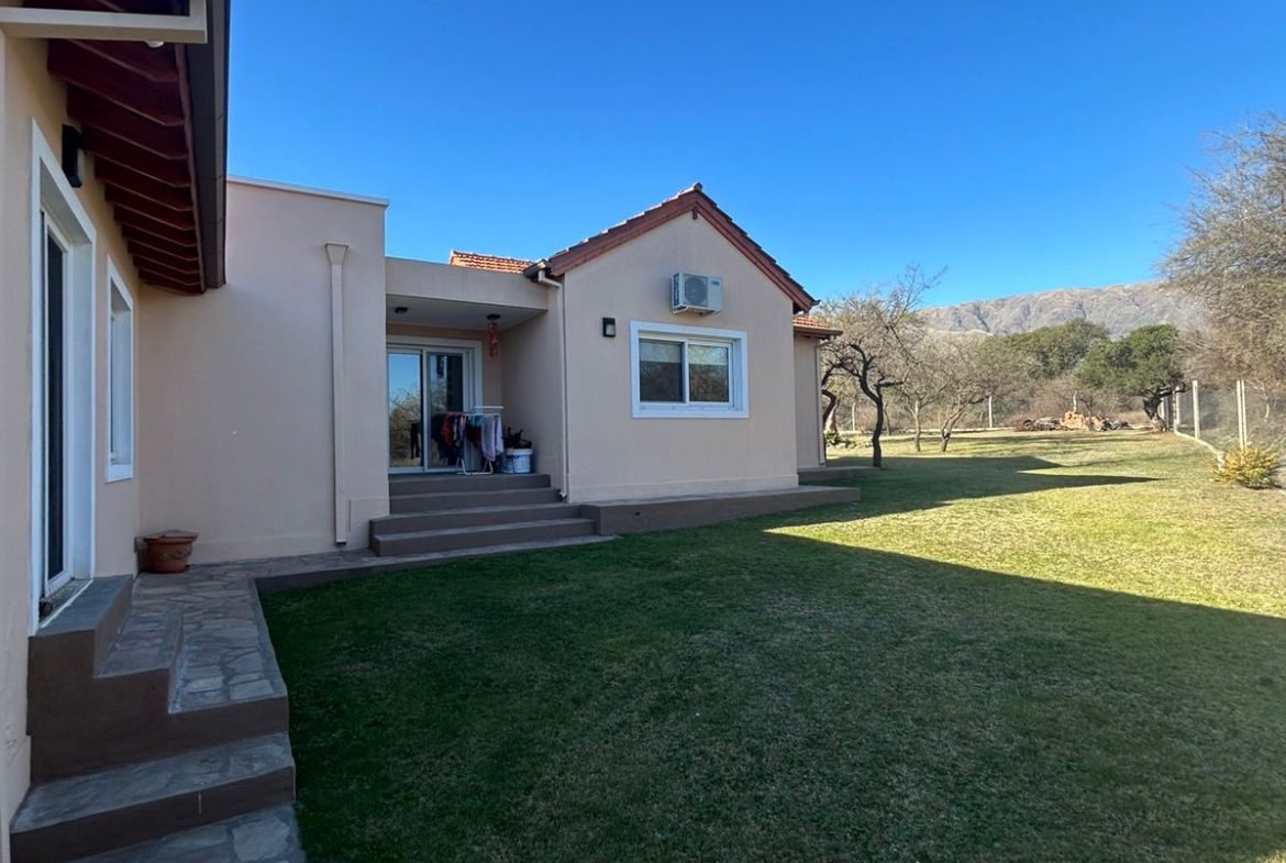 Casa en venta – Barrio Las Moreras I