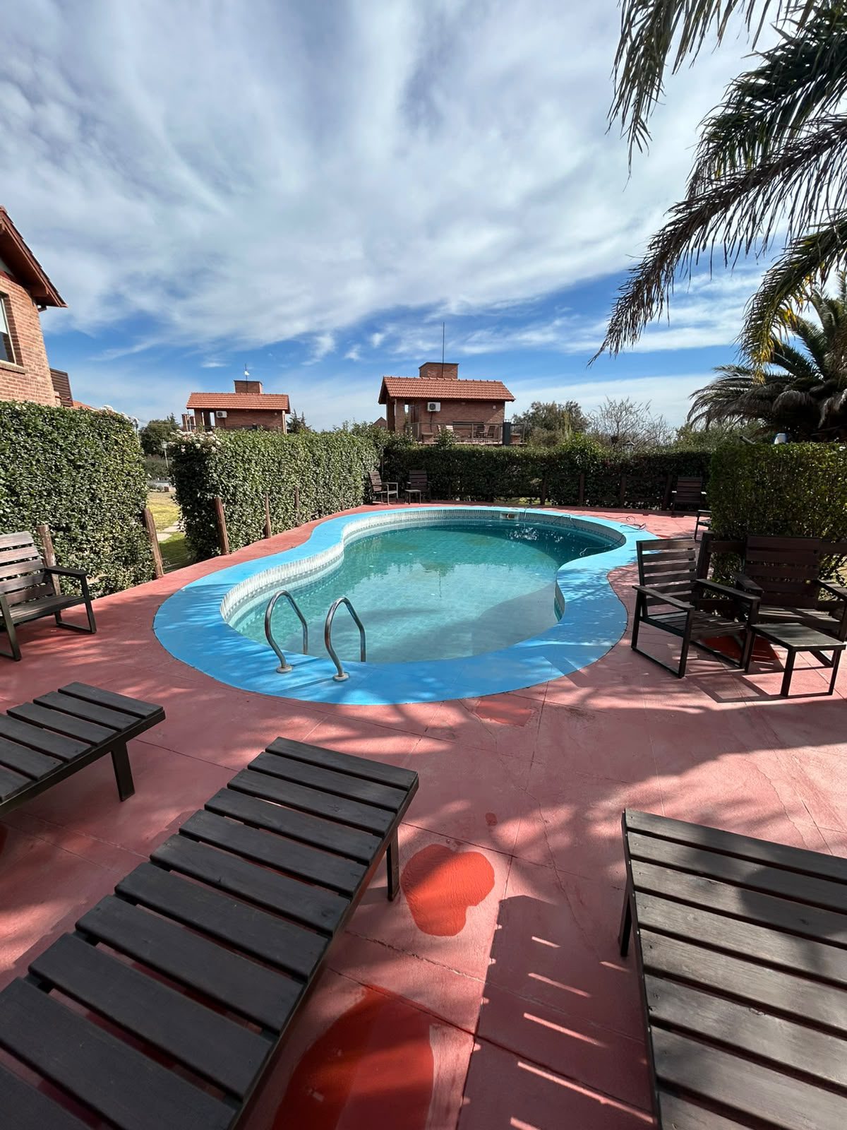 WhatsApp Image 2026-08-26 at 11.58.26 COMPLEJO EN VENTA – Barrio Los Estribos
