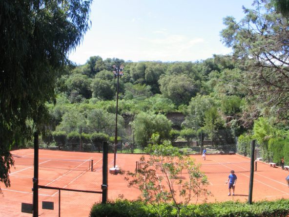 COUNTRY CLUB CHUMAMAYA