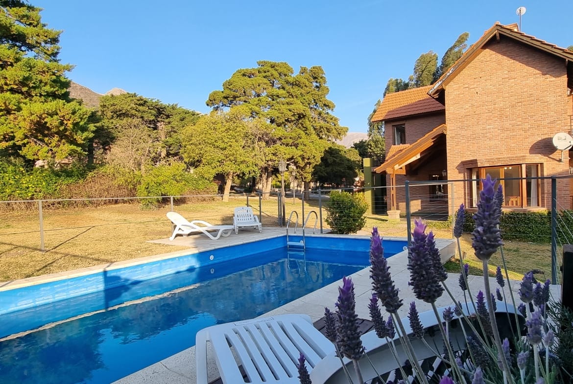 Casa Chalet 242
