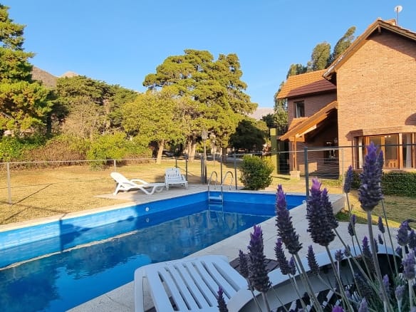 Casa Chalet 242
