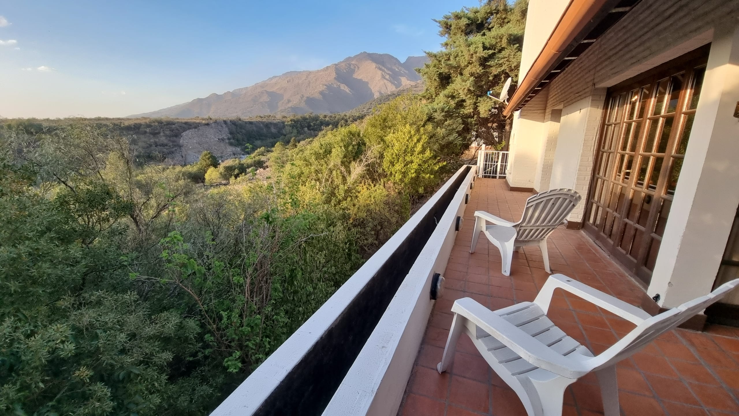 DJI_20240918_183335_1096 Casa Chalet 58
