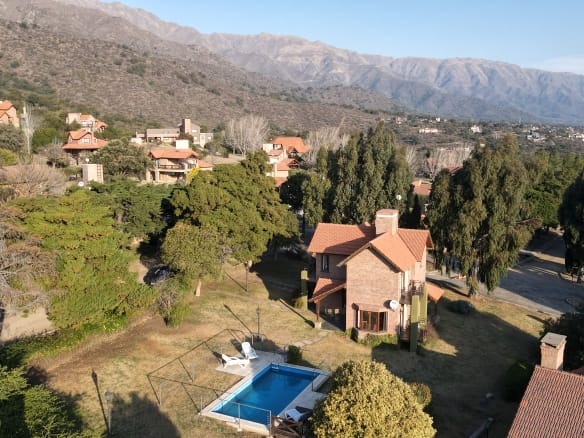 Casa Chalet 242