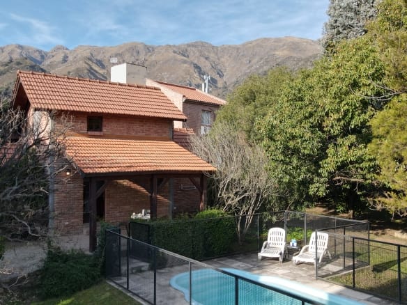 Casa Chalet 299