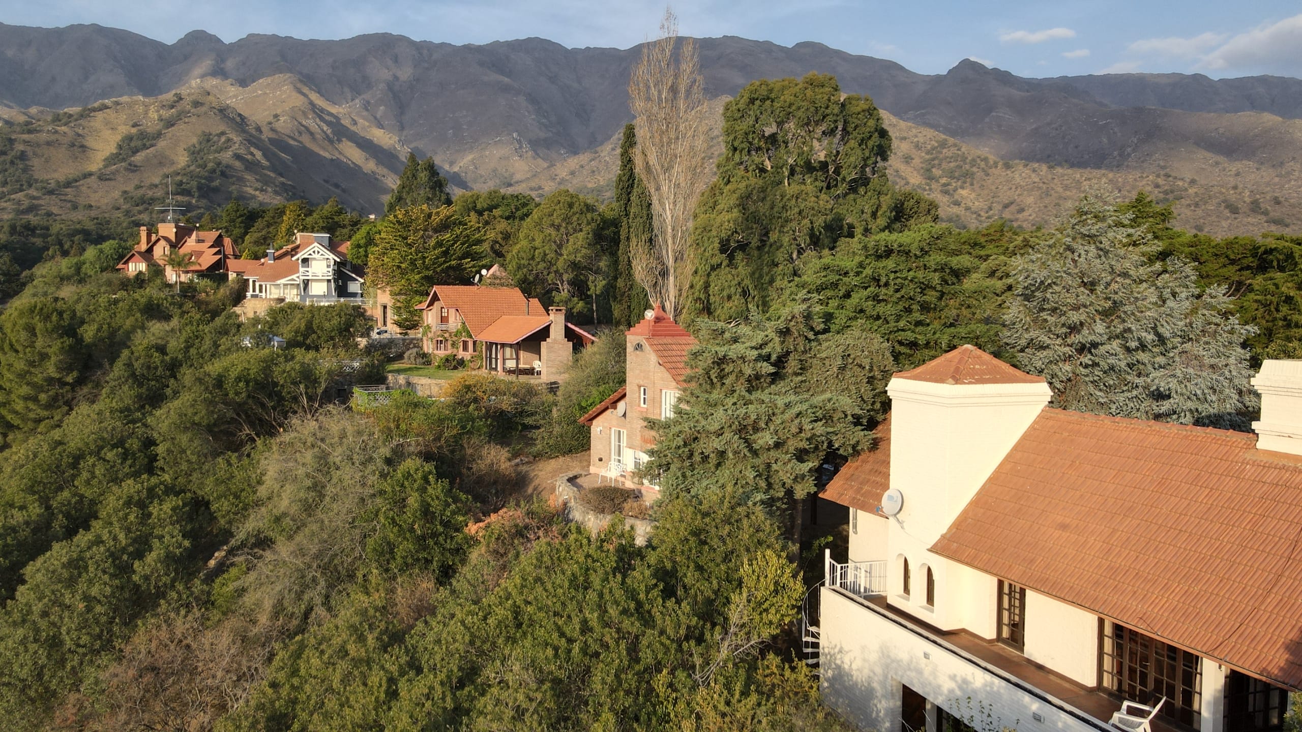 dji_fly_20240918_181540_936_1726694163962_photo Casa Chalet 58