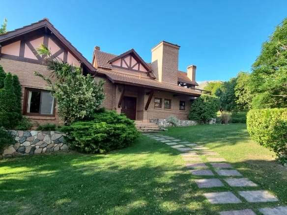 Casa Chalet 211