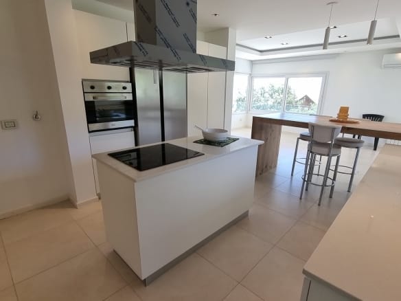 Oportunidad – Chalet de Lujo en Venta en Country Chumamaya