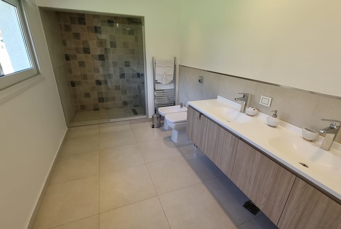 Oportunidad – Chalet de Lujo en Venta en Country Chumamaya