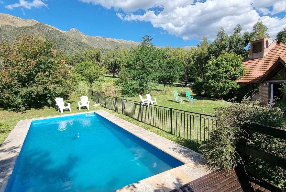 Casa con Piscina Merlo San Luis