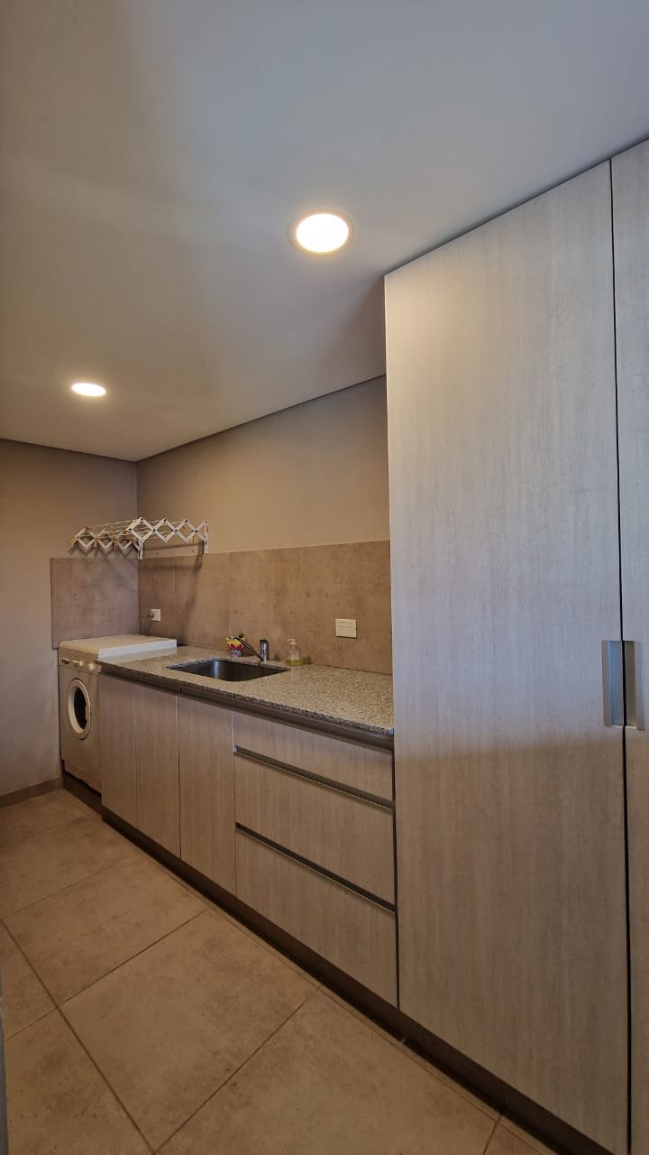 Residencia de alta gama en Barrio Balneario – Merlo