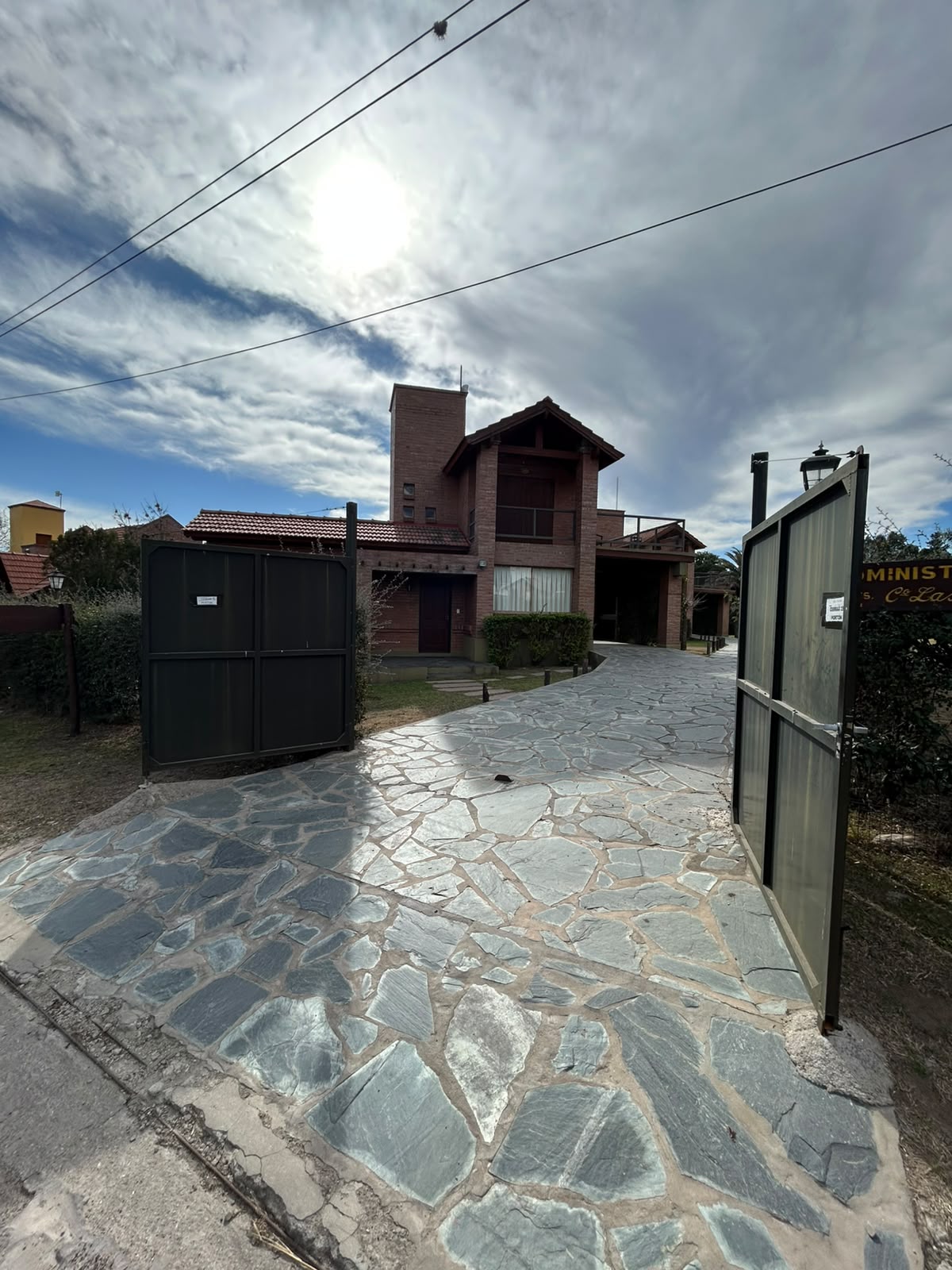 WhatsApp Image 2026-08-26 at 11.58.19 COMPLEJO EN VENTA – Barrio Los Estribos